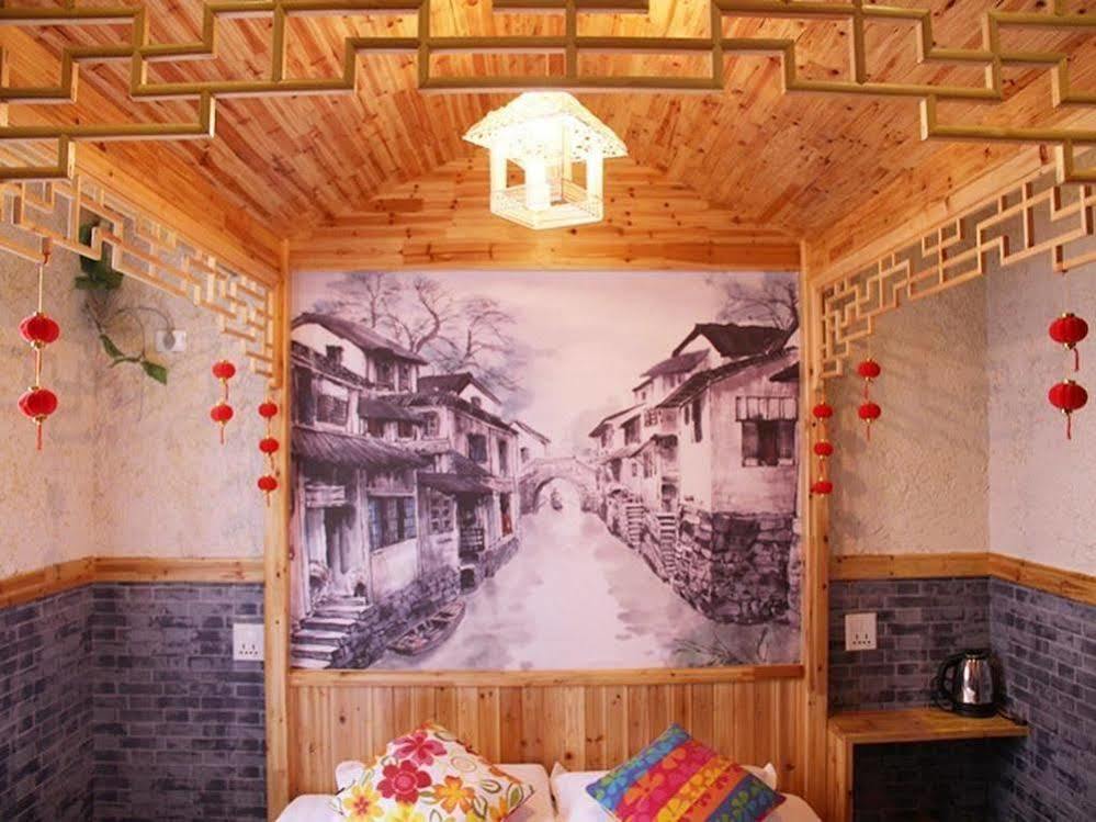 Full House Theme Hotel Wuzhen Jiaxing Luaran gambar